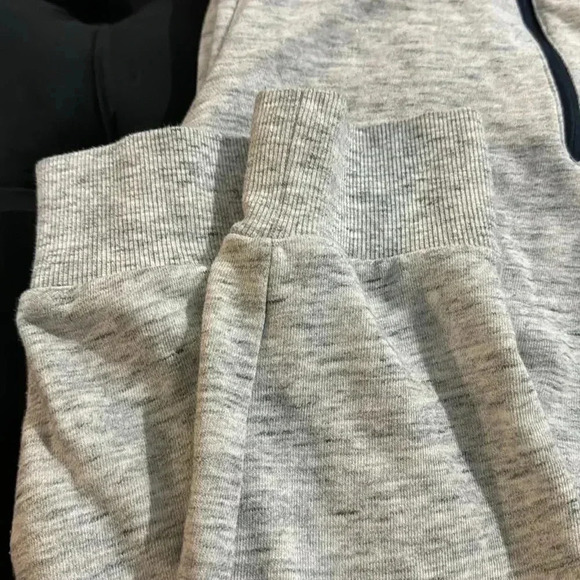 Tommy Hilfiger Adaptive Jogger Pants Size Small Comfy Lounge athleisure Y2K - Picture 11 of 14